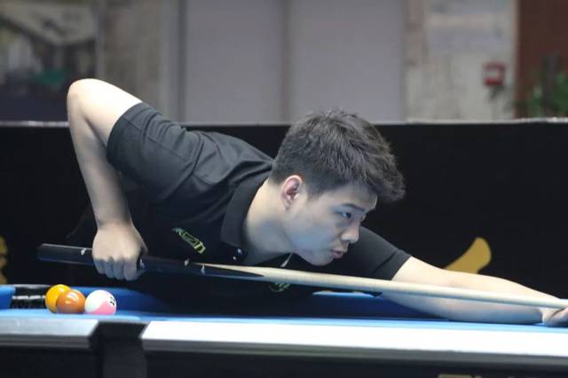 始终秉持着 始终秉持着